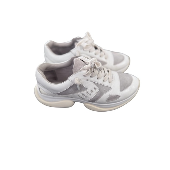 Tory Burch Sport Snow White Bubble Sneaker - Picture 2 of 5